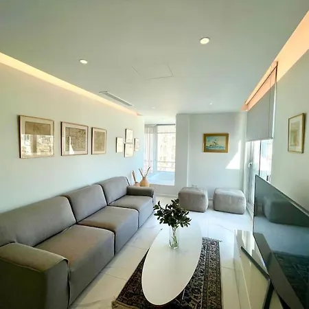 Penthouse Luxury Апартаменты *