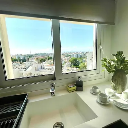 Penthouse Luxury * Nicosia
