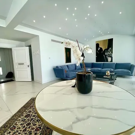 Penthouse Luxury * Nicosia