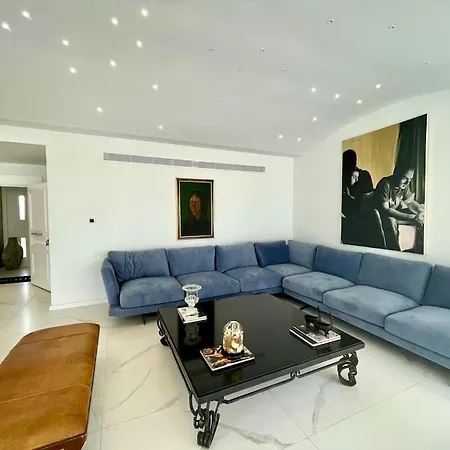 Апартаменты Penthouse Luxury *